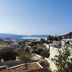 Agnanti Adamantas (Milos)
