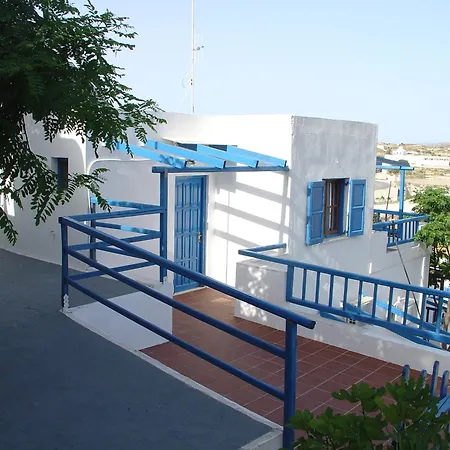 Agnanti Adamantas (Milos)