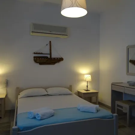 Agnanti Aparthotel