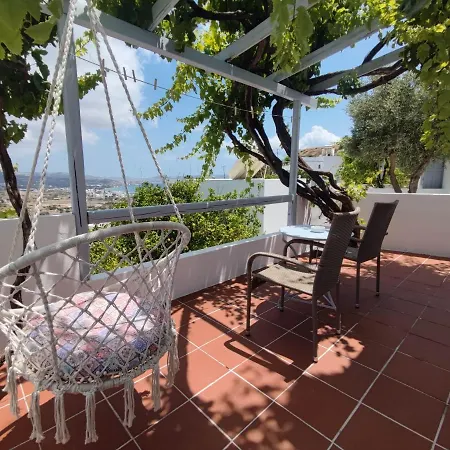 Agnanti Apartahotel Adamantas (Milos)