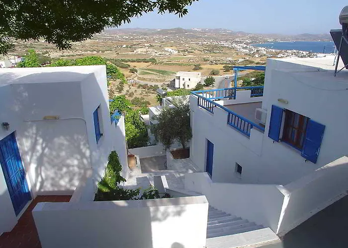 Agnanti Aparthotel Adamantas (Milos)