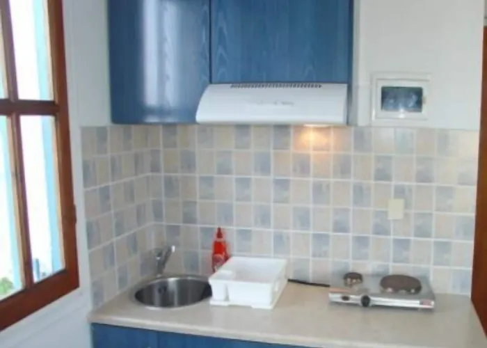 Agnanti 2* Adamantas (Milos)