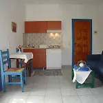 Agnanti Aparthotel 2*
