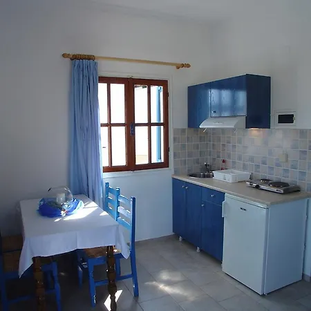 Agnanti Apartahotel