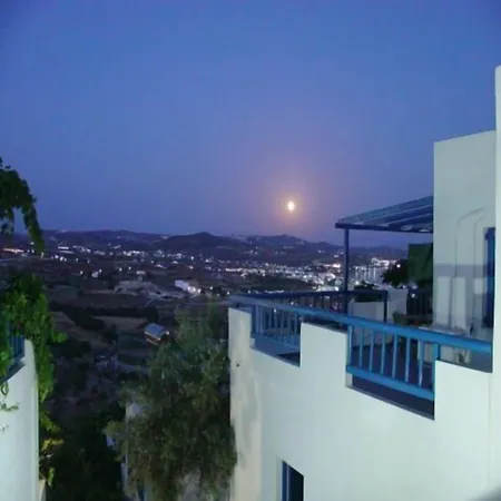 Agnanti Aparthotel