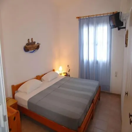 Agnanti Aparthotel 2*