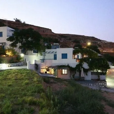 Agnanti Aparthotel