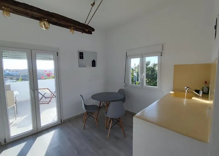 Agnanti Lejlighedshotel Adamantas