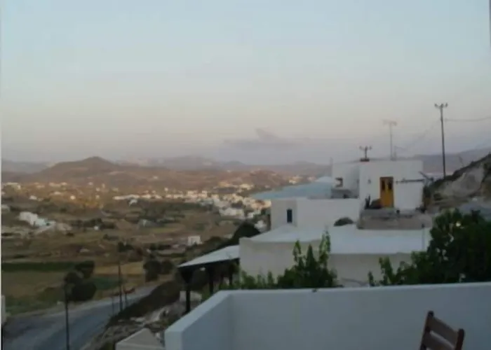 Agnanti Lejlighedshotel 2*